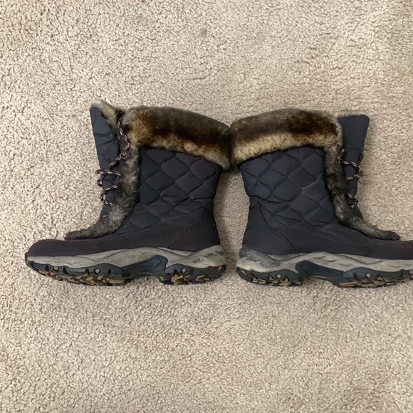 L.L. Bean Winter Boots - Size 7 - Picture 3 of 6